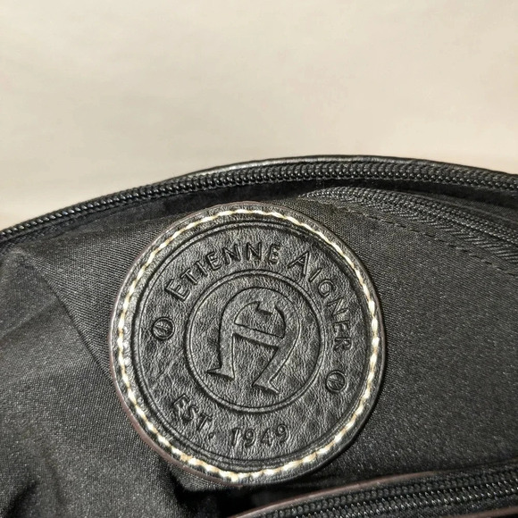 Etienne Aigner black signature canvas shoulder bag - Picture 7 of 9